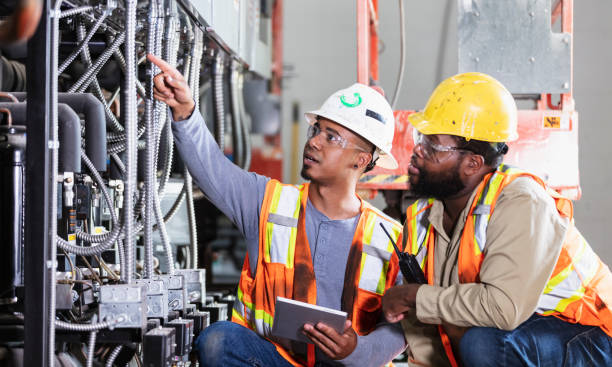 Best Circuit Breaker Repair  in Wautoma, WI